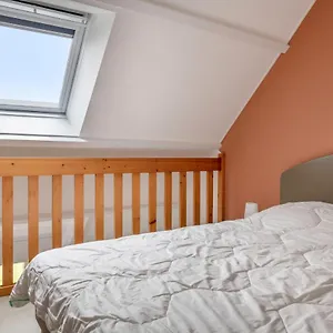  Appartement Accueillant Pour 4 Personnes, A Quelques Metres De La
